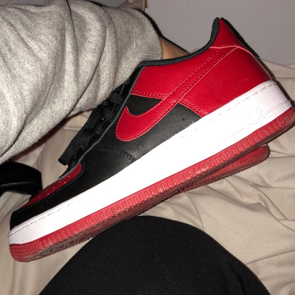 Air Force 1’s - Picture 4 of 4